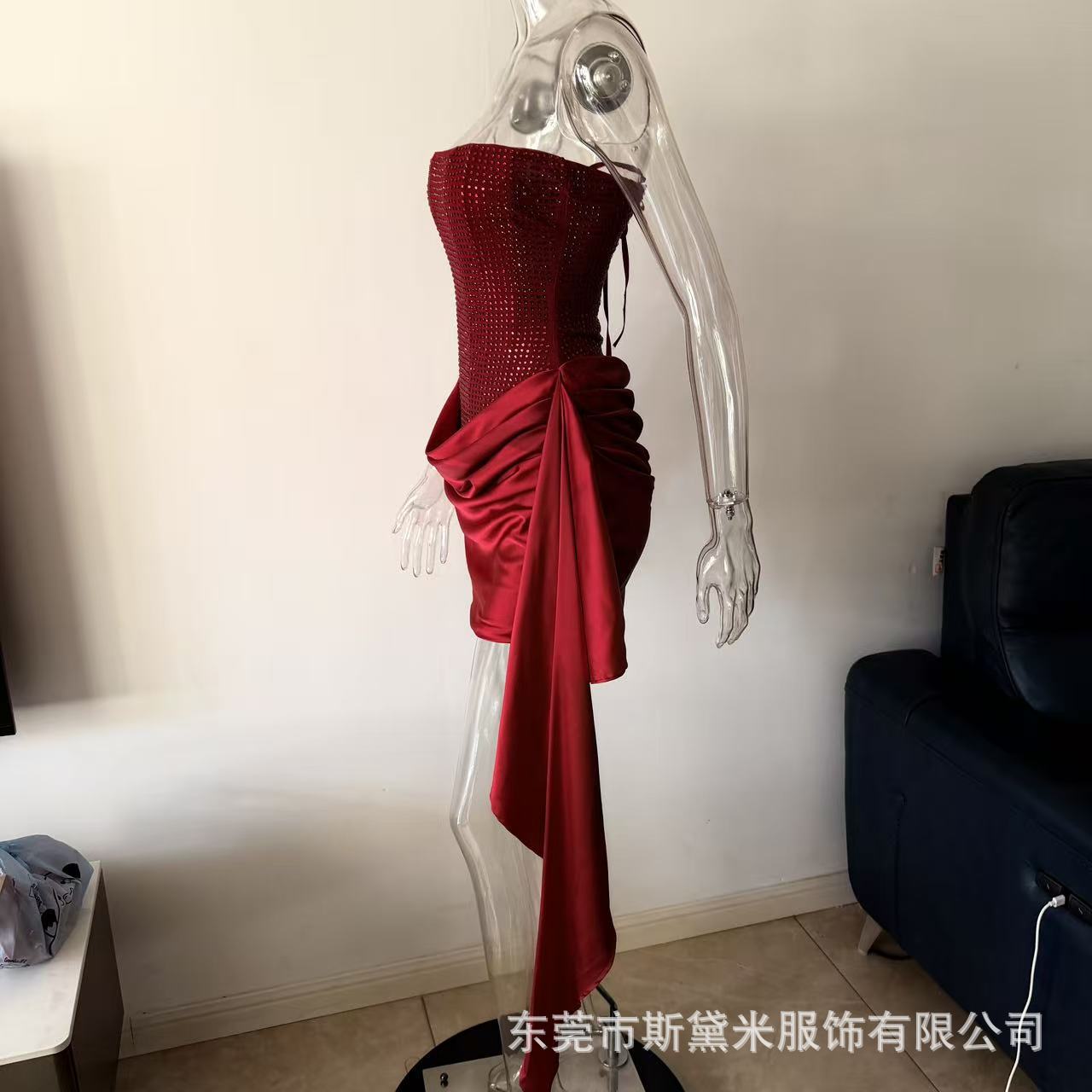 SDM211 Elegant Rhinestone Sparkling Sexy Bodycon Short Dress Party Dress Hot Girl Versatile New Arrival