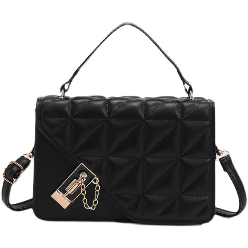 Retro Diamond Clasp Small Handbag