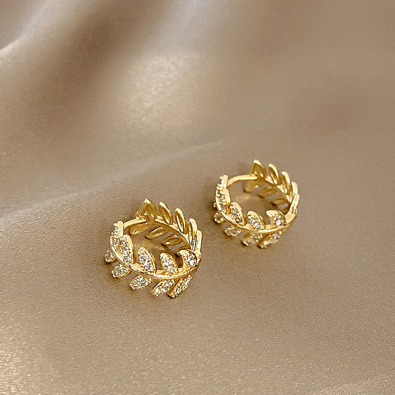 Gold Pavé Leaf Ear Cuff/Climber