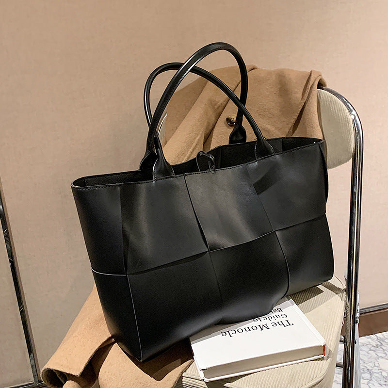 Large Capacity Structured Shoulder Bag